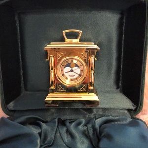 Bulova miniature clock